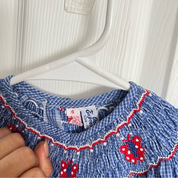 Hand Smocked (Girl) Hand Smocked, Lightweight Cotton - Picture 5 of 5